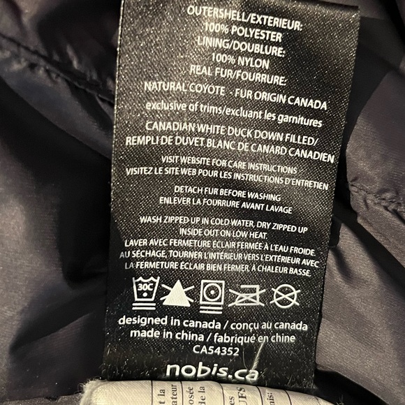 Nobis Down Coat (short) - Picture 14 of 14